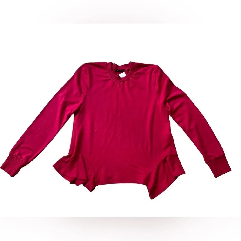 Anthropologie
The refinery
Red
Size small
Pit to pit 19”
Length 23”